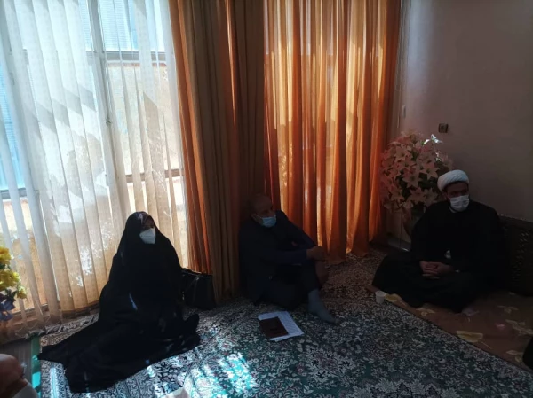 دیدار رئیس دانشگاه فرهنگیان استان با نماینده ولی فقیه در استان 3