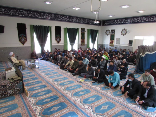 دانشجو معلمان مشعل داران هدایت هستند 7