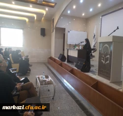 نشست صمیمی مسئولین پردیس زینب کبری با دانشجویان 3