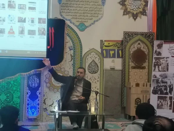 جلسه استکبار ستیزی ۱۳ آبان و یادبود شهدای ترور حرم شاهچراغ 7