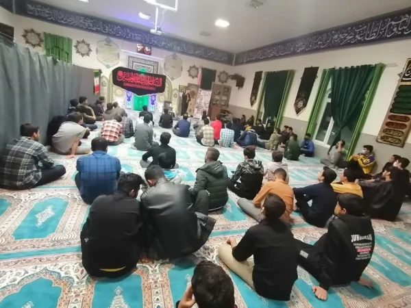 جلسه استکبار ستیزی ۱۳ آبان و یادبود شهدای ترور حرم شاهچراغ 9