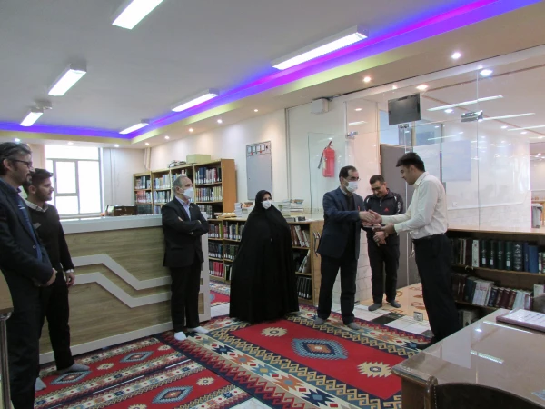 تقدیر از کتابداران پردیس های دانشگاه فرهنگیان استان مرکزی 3