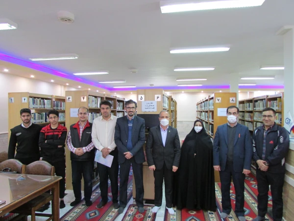 تقدیر از کتابداران پردیس های دانشگاه فرهنگیان استان مرکزی 4