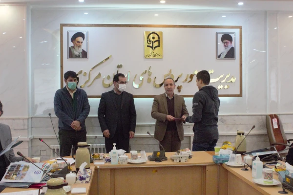 تجلیل از رتبه های برتر کنکور 4