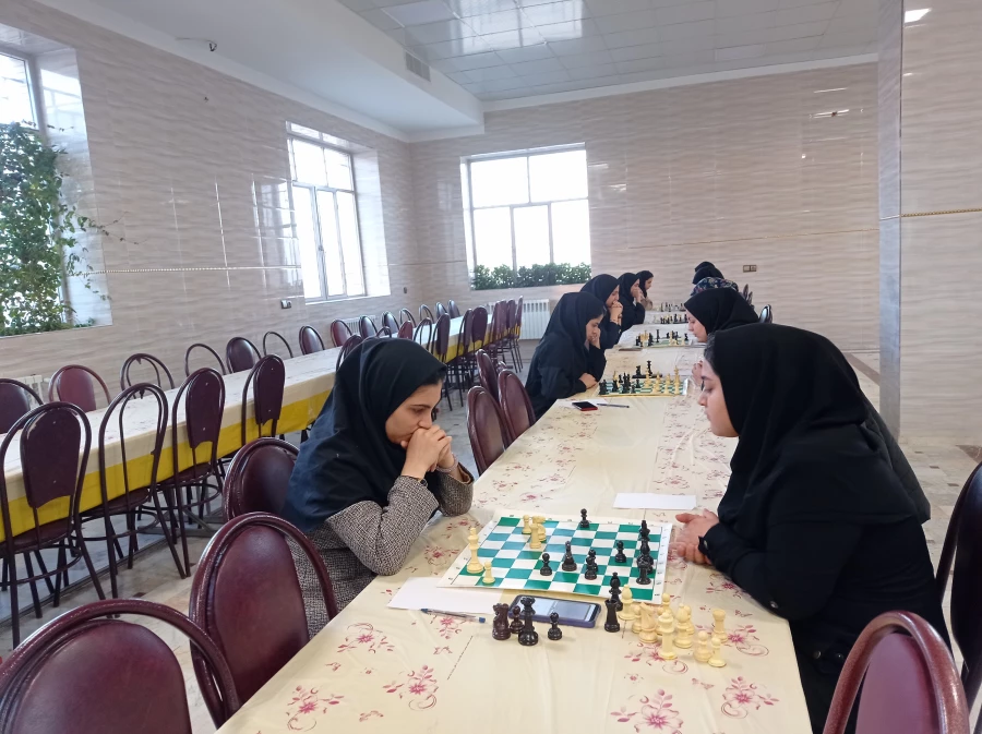 مسابقات شطرنج  8