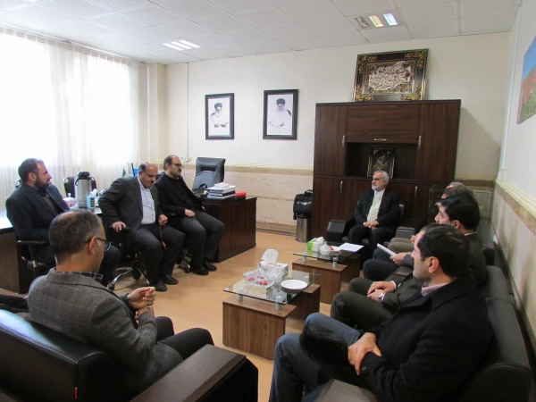 بازدید کارشناسان حوزه عمران سازمان مرکزی از محل واگذاری زمین به دانشگاه فرهنگیان استان 4