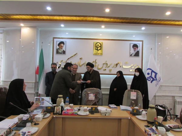 جلسه شورای مدیریت و نظارت پردیس های استان برگزار شد 8