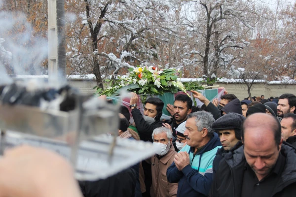 تشییع  شهید گمنام در پردیس شهید باهنر استان مرکزی 4