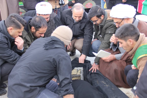 تشییع  شهید گمنام در پردیس شهید باهنر استان مرکزی 5