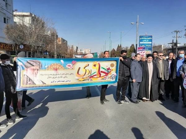 حضور پرشور دانشگاهیان دانشگاه فرهنگیان استان مرکزی در راهپیمایی ۹ دی 7