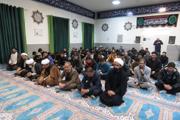 تواضع و ولایت پذیری دو ویژگی بارز سردار سلیمانی و آیت مصباح یزدی بود 6