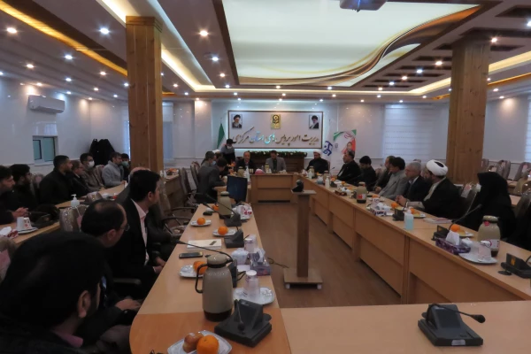 نشست صمیمی اعضای هیات علمی و کارکنان پردیس های استان مرکزی با رئیس دانشگاه فرهنگیان کشور 3