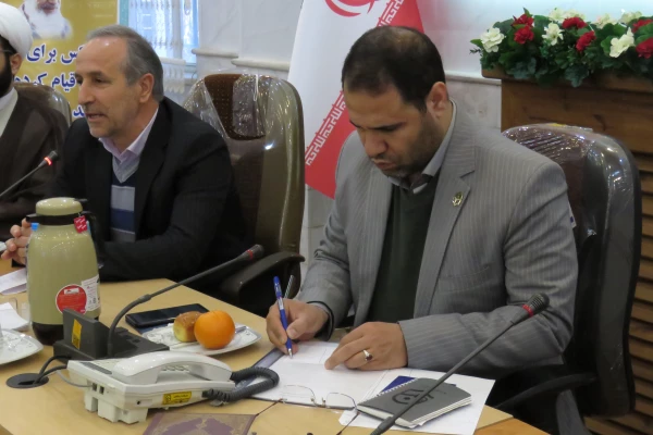 نشست صمیمی اعضای هیات علمی و کارکنان پردیس های استان مرکزی با رئیس دانشگاه فرهنگیان کشور 4