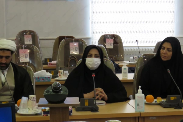 نشست صمیمی اعضای هیات علمی و کارکنان پردیس های استان مرکزی با رئیس دانشگاه فرهنگیان کشور 5