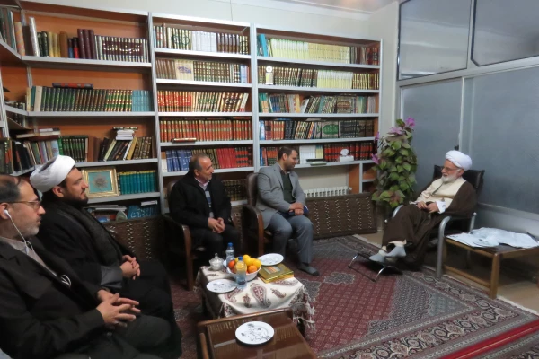 دیدار رئیس دانشگاه فرهنگیان کشور با نماینده ولی فقیه در استان مرکزی 3