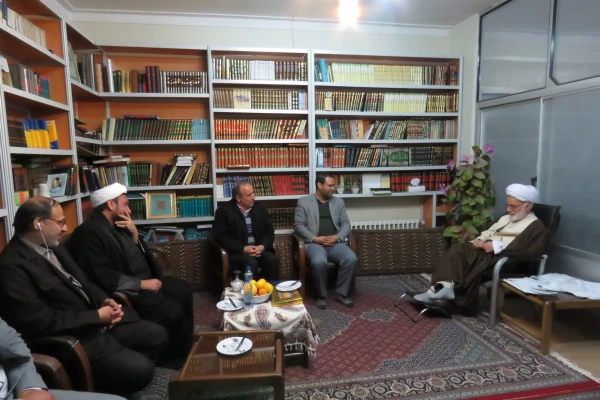 دیدار رئیس دانشگاه فرهنگیان کشور با نماینده ولی فقیه در استان مرکزی 4