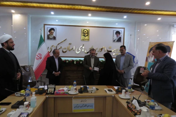 چهاردهمین جلسه کمیته استانی هیات امنا 7