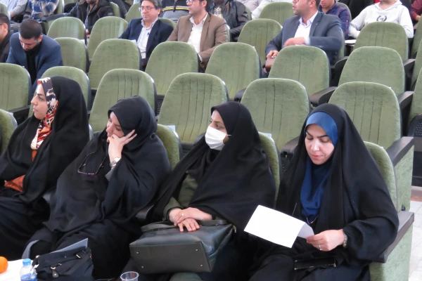 چهارمین همایش ملی دانش موضوعی-تربیتی در آموزش راهنمایی و مشاوره 9