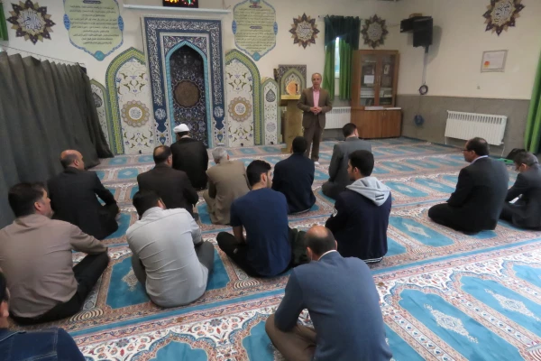 تقدیر از مسئولین حراست پردیس های دانشگاه فرهنگیان استان 3