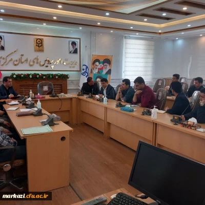 در پردیس شهید باهنر برگزار شد:

نشست صمیمی معاونت آموزشی و مدیران گروه های آموزشی با نمایندگان کلاس ها