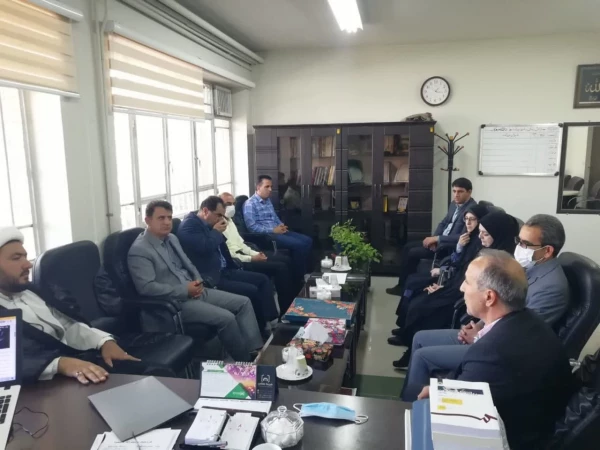  تقدیر از همکاران مرکز مشاوره و سلامت دانشگاه به مناسبت رو مشاور و روانشناس 3