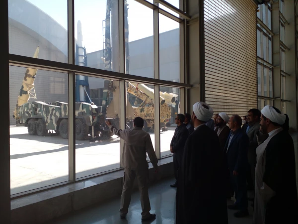 بازدید اعضای هیات علمی دانشگاه فرهنگیان استان مرکزی از پارک ملی هوافضای سپاه پاسداران 5