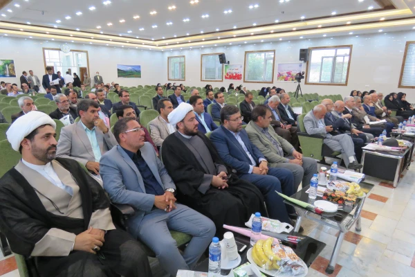 آیین بزرگداشت دهه سرآمدی آموزش 7