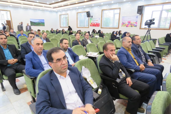 آیین بزرگداشت دهه سرآمدی آموزش 8