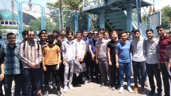 بازدید دانشجویان دانشگاه فرهنگیان استان مرکزی از نمایشگاه بین المللی کتاب تهران 5