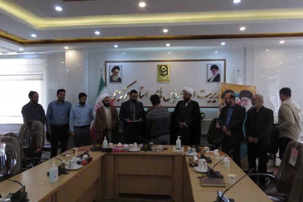 مراسم تکریم و معارفه مسئول بسیج دانشجویی 12