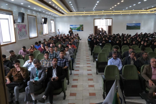 کارگاه«کاربرد هوش مصنوعی در آموزش و پژوهش» و «مدرسه نامرئی» ویژه دانشجو معلمان 4