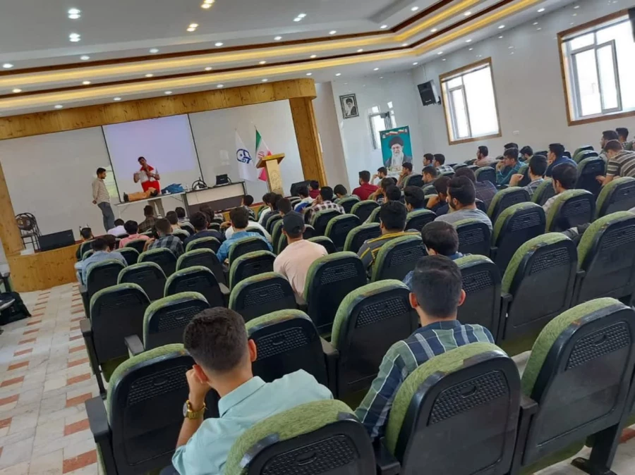 کارگاه آموزشی کمک های اولیه  9