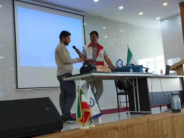 کارگاه آموزشی کمک های اولیه  16