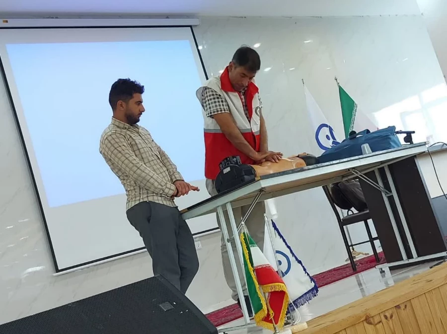 کارگاه آموزشی کمک های اولیه  17