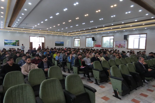 نشست توجیهی – آموزشی هسته گزینش با دانشجویان پردیس های استان مرکزی 5