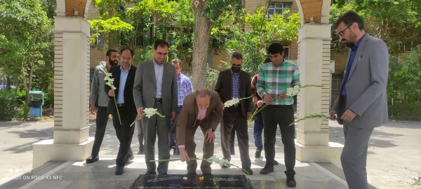 آئین غبار روبی مزار شهدای گمنام به مناسبت سالروز آزاد سازی خرمشهر 3