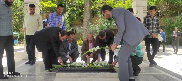 آئین غبار روبی مزار شهدای گمنام به مناسبت سالروز آزاد سازی خرمشهر 4