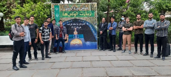 اردوی زیارت اولی های پردیس شهید باهنر اراک به مشهد مقدس 2