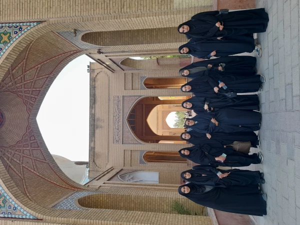 اعزام کاروان زیارتی دانشگاه تبریز برای حضور در مراسم سالگرد رحلت امام خمینی(ره) 2