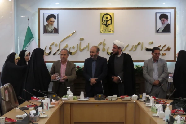 اولین دوره مسابقات مناظره دانشجویی معلمان  8