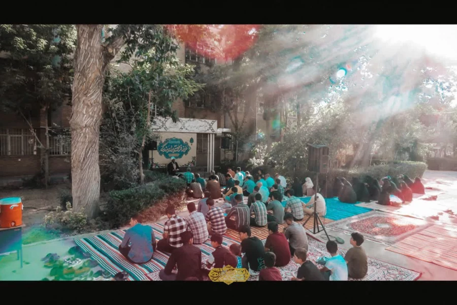 دعای عرفه در جوار مزار شهدای گمنام 3