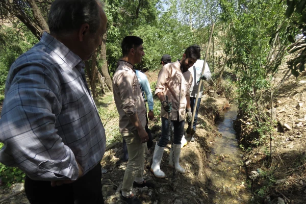 بازدید رئیس دانشگاه فرهنگیان استان از اردوی جهادی عهد خدمت 8