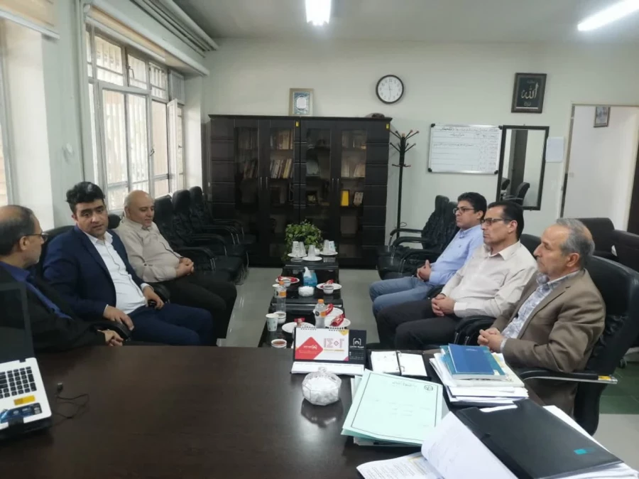 بازدید مدیرکل پشتیبانی و رفاه سازمان مرکزی و مدیرکل نوسازی از پردیس های استان  4