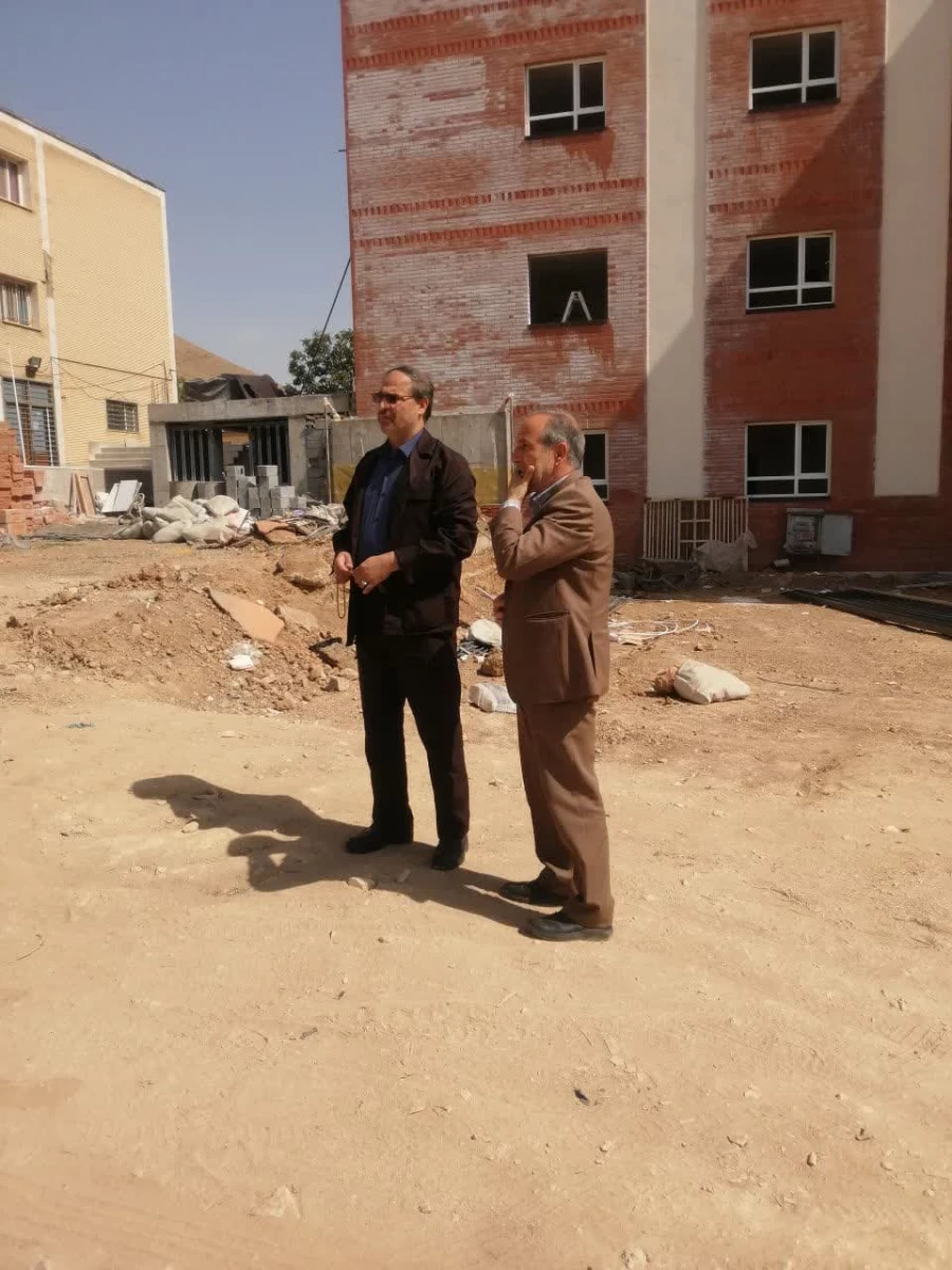 بازدید مدیرکل پشتیبانی و رفاه سازمان مرکزی و مدیرکل نوسازی از پردیس های استان  8