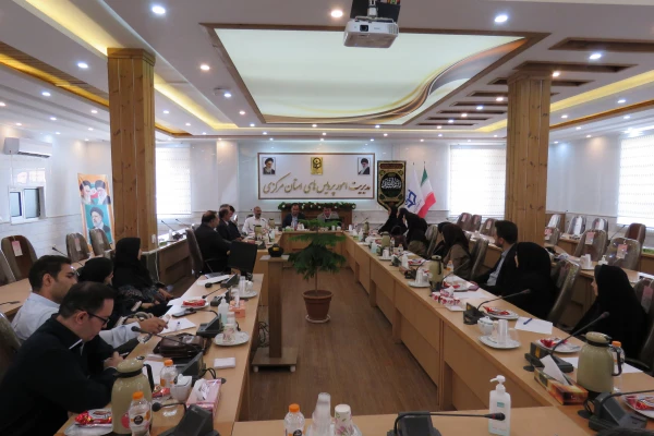 جلسه هم اندیشی اساتید گروه زبان انگلیسی برگزار شد 2