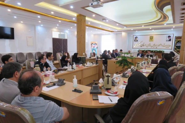 جلسه هم اندیشی اساتید گروه زبان انگلیسی برگزار شد 3