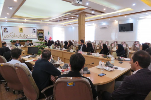 جلسه هم اندیشی اساتید گروه زبان انگلیسی برگزار شد 4