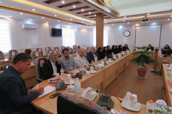 جلسه هم اندیشی اساتید گروه معارف اسلامی برگزار شد 5