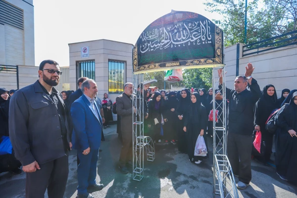 اعزام کاروان دانشجویی دانشگاه فرهنگیان استان مرکزی به مراسم پیاده روی اربعین حسینی 6