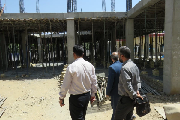 بازدید مدیرکل نوسازی مدارس استان از پردیس شهید باهنر  4